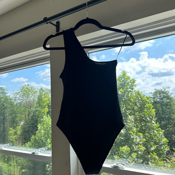 Zara Black One-Shoulder bodysuit- S - Picture 2 of 2